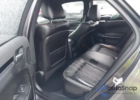 2023 Chrysler 300 300S z USA, uszkodzony, nr VIN 2C3CCABG6PH620396